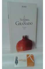 A LA SOMBRA DEL GRANADO